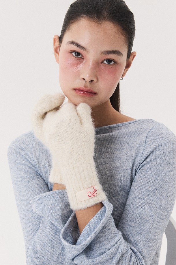 Quafe - 장갑 - LABEL KNITTED MITTENS_ivory