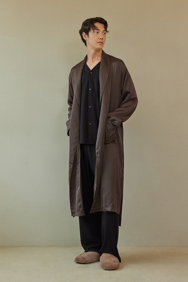 atempo - 가디건 - CLASSIC LONG ROBE_dark brown (men)