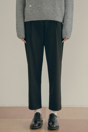 [23 WINTER] P3176 Wool one-tuck tapered slacks