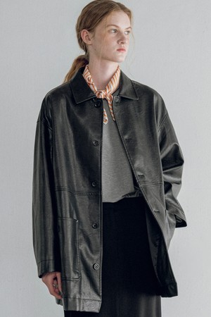 [25FW] O3752 레더 하프 코트