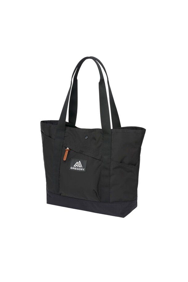 그레고리 마이티토트V2 - 블랙 (08J29552)는 일상과 여행에 모두 적합한, 여성용 미디엄 사이즈 토트백입니다. 튼튼한 나일론 소재의 무지 디자인으로, 블랙 컬러가 어떤 스타일에도 잘 어울립니다. 가죽 지퍼풀로 포인트를 주었으며, 내부 메쉬 포켓과 패딩 바닥, 총 7개의 포켓(외부 4개, 내부 3개)으로 수납력을 높였습니다. 20L 용량으로 넉넉한 수납이 가능하며, 클래식, 미니멀, 캐주얼 스타일의 여행룩, 출근룩에 모두 활용할 수 있습니다. 아웃도어 기능성을 갖춘, 강화된 바닥과 편리한 핸들 디자인 또한 특징입니다.
