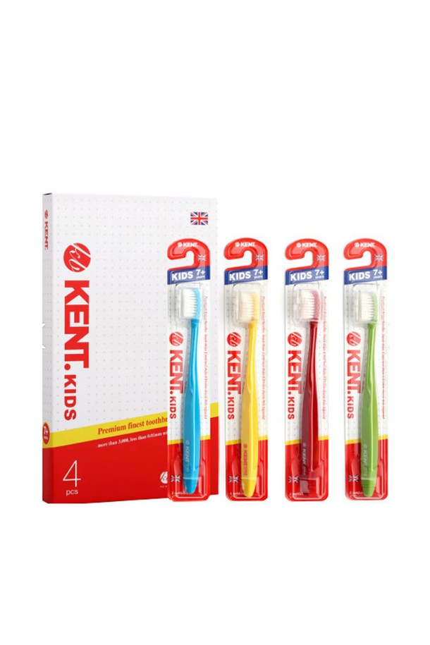 NEW 켄트키즈칫솔 1세트(4개)는 5세부터 10세 어린이들의 구강 위생을 위한 칫솔 세트입니다. 플라스틱 소재로 제작되었으며, 칫솔 4개가 한 세트로 구성되어 있습니다. 칫솔은 레드, 블루, 그린, 옐로우 4가지 색상으로 제공되어 아이들이 좋아하는 색상을 선택할 수 있습니다. 어린이용 칫솔 세트로, 세트 구성으로 경제적이며 실용적입니다. 치아 세정에 도움을 주는 제품입니다.
