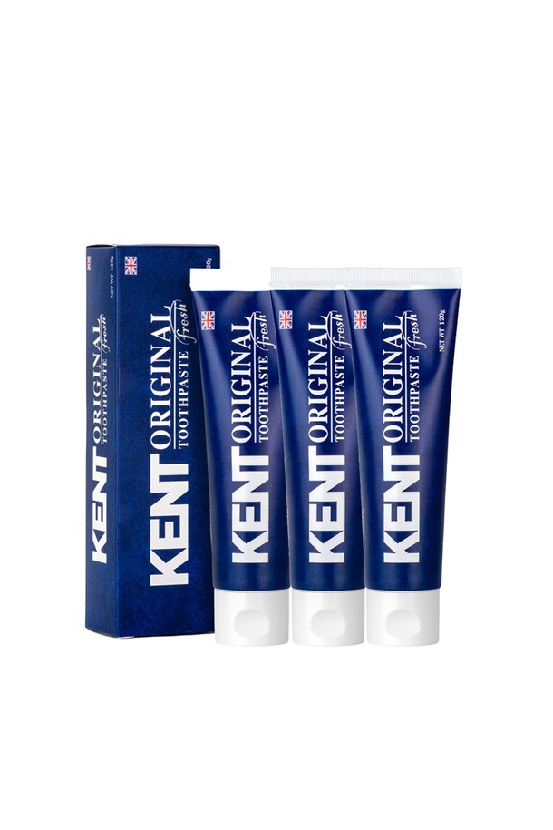 상쾌한 페퍼민트 향이 입 안 가득 시원함을 선사하는 켄트 프레쉬 치약 120g 3개입입니다. 녹차, 카모마일, 로즈마리, 카렌듈라 추출물이 함유되어 치아 건강에 도움을 줍니다. 치태 제거, 구취 제거, 충치 예방, 구강 청결 유지, 치아 미백 유지에 효과적입니다. 빛과 수분을 차단하는 ABL 튜브를 사용하여 치약의 품질을 안정적으로 유지하며, 의약외품으로 안심하고 사용할 수 있습니다. 실온(1~30°C)에서 기밀 용기에 보관하십시오.
