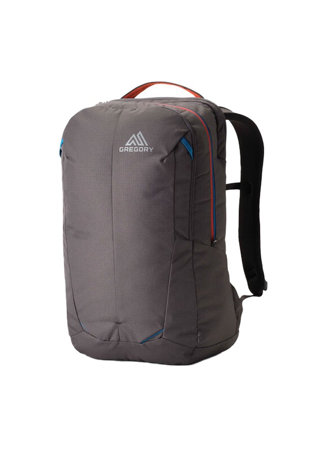 그레고리 레트나 28 백팩은 넉넉한 수납공간과 편안한 착용감을 제공하는 남성용 백팩입니다. 튼튼한 폴리에스테르 소재와 생활 방수 기능을 갖춰 일상 및 하이킹 활동에 적합하며, 에어메쉬 패딩 숄더 하네스, 탈부착 가능한 가슴 스트랩, 내부 메쉬 포켓 등 다양한 편의 기능을 제공합니다. 15인치 노트북 수납이 가능하며, 반사소재 디자인으로 안전성을 더했습니다.
