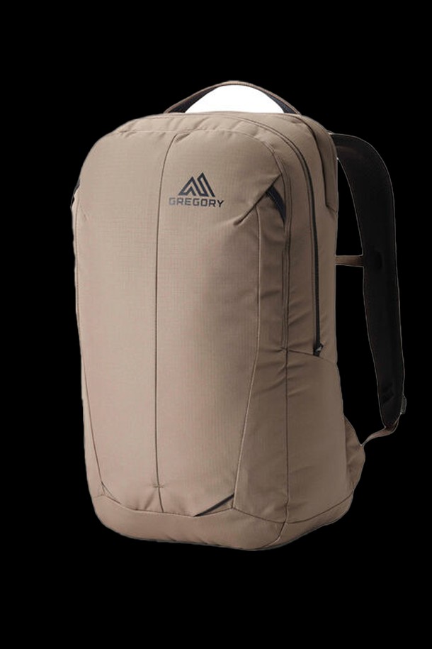 그레고리 레트나 28 백팩 - MIRAGE TAN(40J03019)은 남성용 백팩으로, 일상 및 아웃도어 활동에 적합한 디자인입니다. 듀얼레이어 핸들과 에어메쉬 패딩으로 편안함을 더하고, 노트북 및 태블릿 수납이 가능하며 생활 방수 기능과 경량 설계로 실용성을 높였습니다. 미니멀, 캐주얼, 고프코어 스타일을 아우르며, 하이덴시티 폼 백패널, 탈부착 체스트 스트랩, 내부 메쉬 포켓 등 다양한 기능으로 여행 시에도 훌륭한 선택이 될 것입니다.
