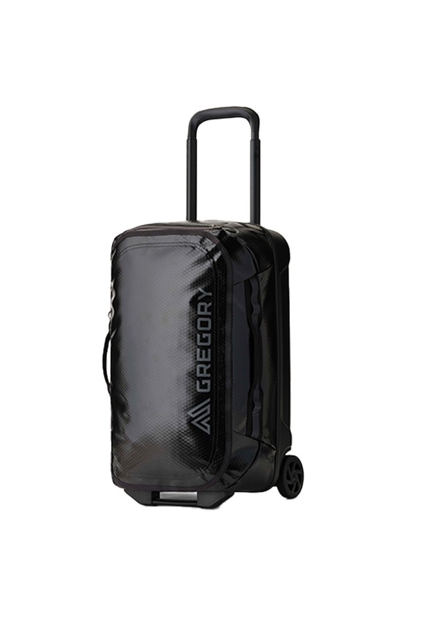 알파카 휠 더플 40 - 옵시디언 블랙 (DL509017)은 여행과 등산, 스키에 적합한 라지 사이즈(40L)의 가방입니다. TPU 코팅 900데니어 폴리에스테르와 폴리카보네이트 소재를 사용하여 방수 기능과 내구성을 갖췄으며, 가방은 사각형 모양으로 제작되었습니다. 미니멀하고 클래식한 스타일로, 알루미늄 트롤리 핸들과 범퍼 디자인이 돋보입니다. 85mm 휠, 내부 압축 스트랩, 내부 메쉬 포켓, 상단 퀵 액세스 포켓 등 실용적인 기능들을 제공합니다. 블랙 색상의 무지 패턴으로 여행룩과 등산룩 어디에나 잘 어울립니다.
