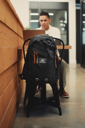 데이팩 DELUXE 백팩 - BLACK 20L ( 09J29468)