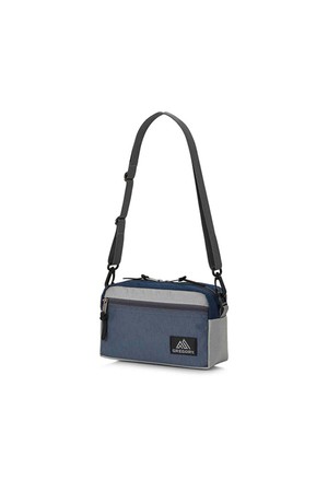 패디드 숄더 파우치 M - TRACK NAVY (08JV9112)