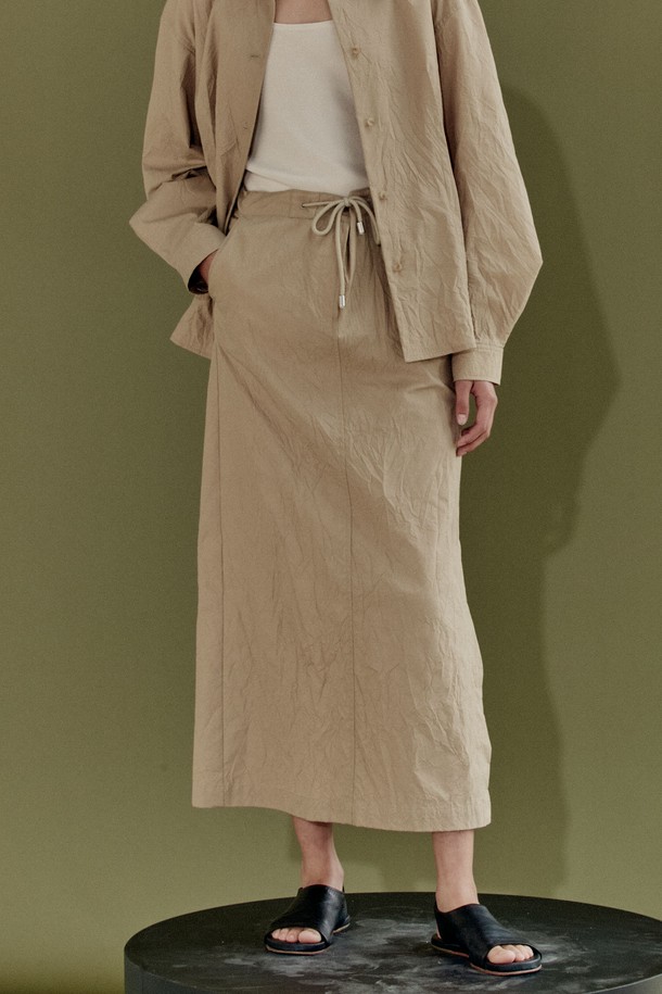 EN OR - 롱스커트 - [21FW] CRINKLED LONG SKIRT - BEIGE