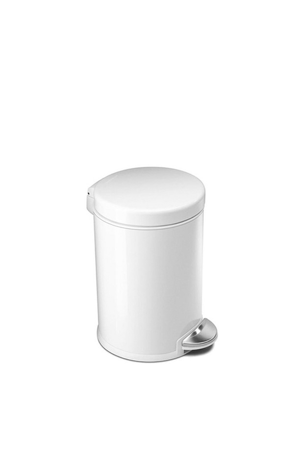 심플휴먼 디럭스 원형 휴지통 4.5L (화이트, SPH-CW1853)는 심플하고 미니멀한 디자인의 휴지통입니다. 스테인리스 스틸과 플라스틱 소재로 제작되었으며, 항균, 정전기 방지, 지문 방지 기능이 있습니다. 이중 버킷 구조와 분리 가능한 내부 통으로 위생적인 사용이 가능하며, 페달식 개폐 방식과 4.5L 용량으로 실용성을 더했습니다.
