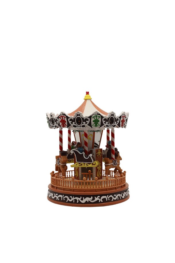 [FOCUSIS] 포커시스 LED_ 뮤직박스 회전목마 / FOC-XM4-23014/8ADM는 플라스틱 소재로 제작된 LED 뮤직박스 회전목마입니다. 멀티컬러 디자인으로, 인테리어 및 크리스마스 장식 용도로 활용 가능하며, 동화, 포근함, 아기자기한 무드를 연출합니다. LED 조명, 음악 재생, 회전 기능과 3단계 모드 전환을 지원하며, AA 건전지로 작동합니다. 회전목마와 크리스마스 테마를 부드러운 곡선으로 담아낸 디자인이 특징이며, 알갱이가 묻어날 수 있고, 실제 색상은 조명 및 모니터에 따라 차이가 있을 수 있습니다.
