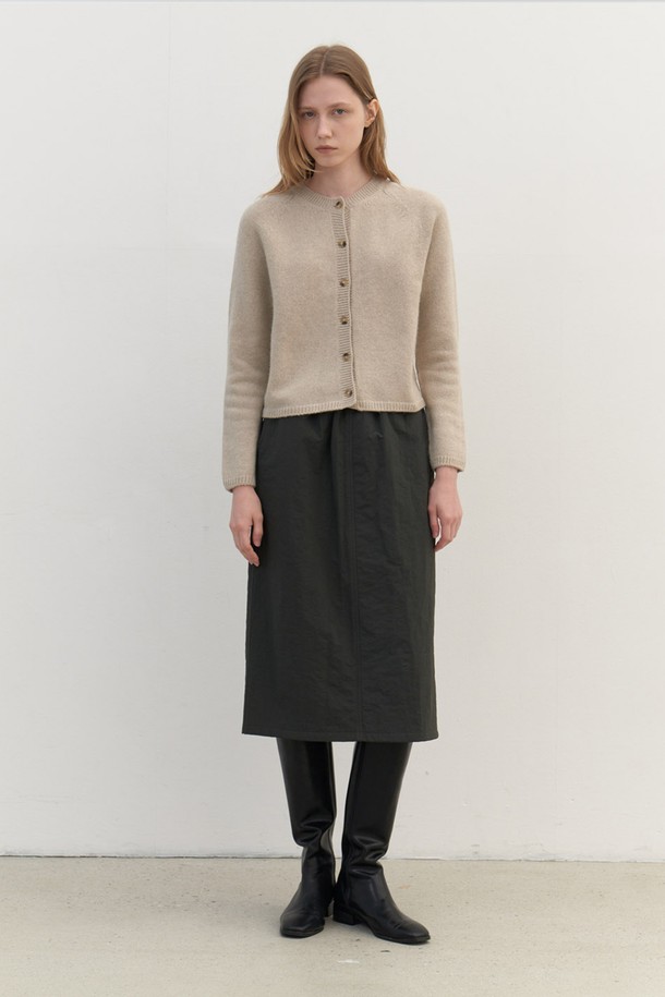 AYU - 미디스커트 - [24FW] recycle padding skirt-charcoal