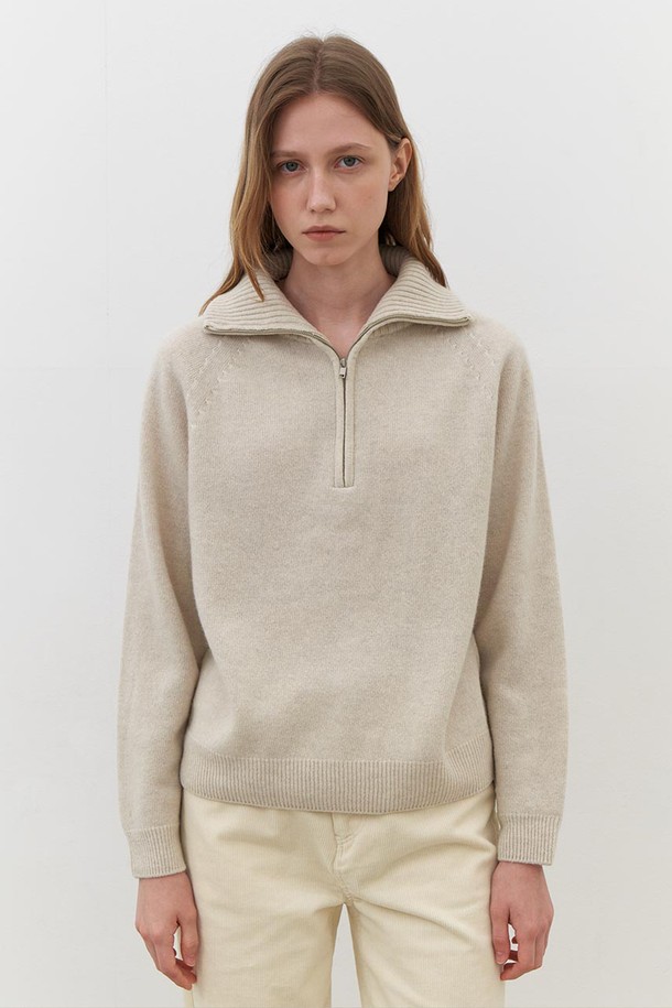 AYU - 스웨터 - [24FW] ﻿zip-up wool pullover-ivory