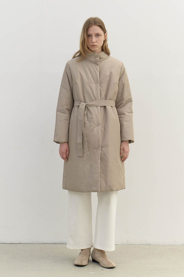 AYU - 코트 - [24FW] recycle belted padding coat-beige