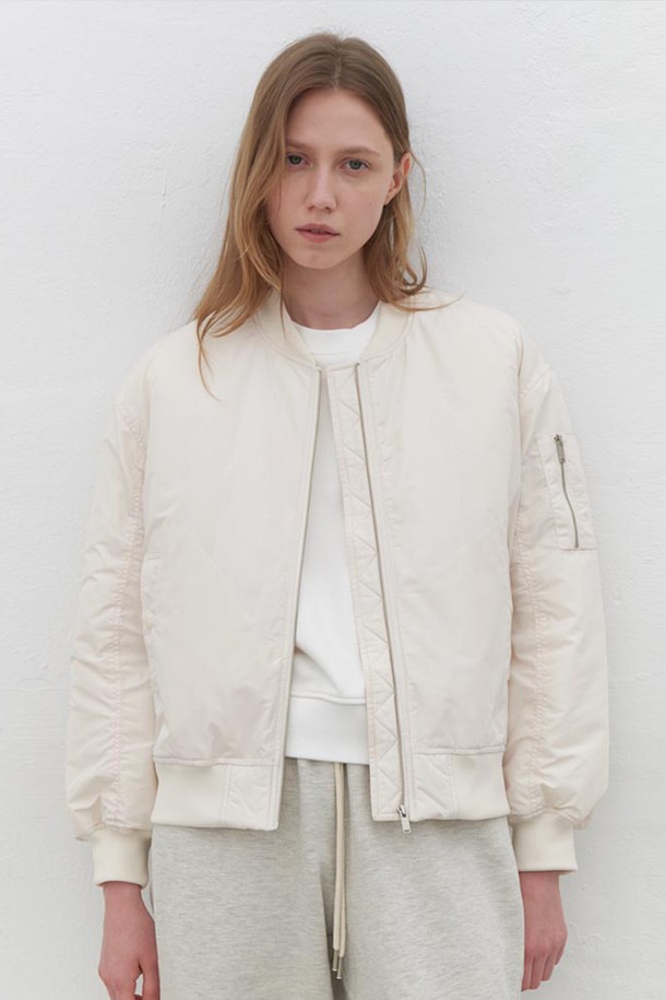 AYU - 자켓 - [24FW] recycle padding bomber jumper-ivory