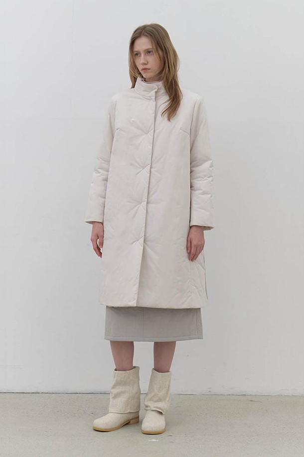 AYU - 코트 - [24FW] recycle belted padding coat-ivory