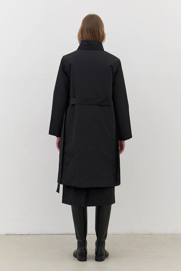 AYU - 코트 - [24FW] recycle belted padding coat-black