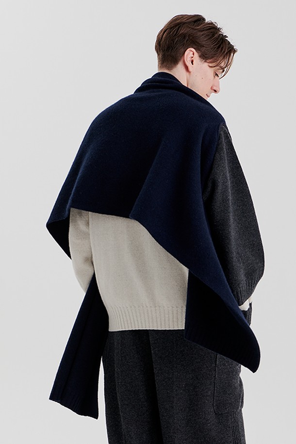 PLUSH'MERE - 스카프/머플러 - SLEEVE MUFFLER (NAVY)