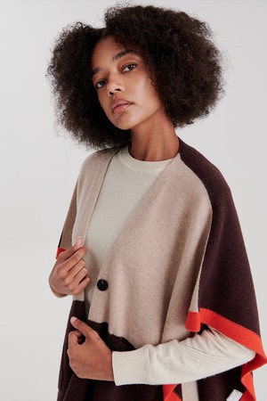 BLOCK CAPE CARDIGAN (BEIGE)