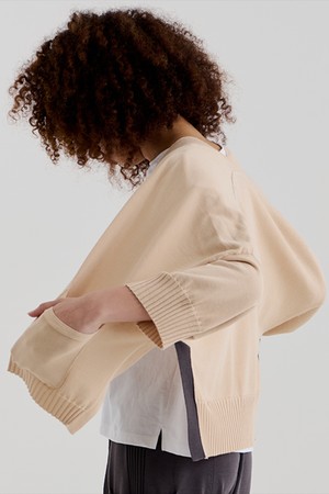 SIDE OPEN SHORT CARDIGAN (BEIGE)