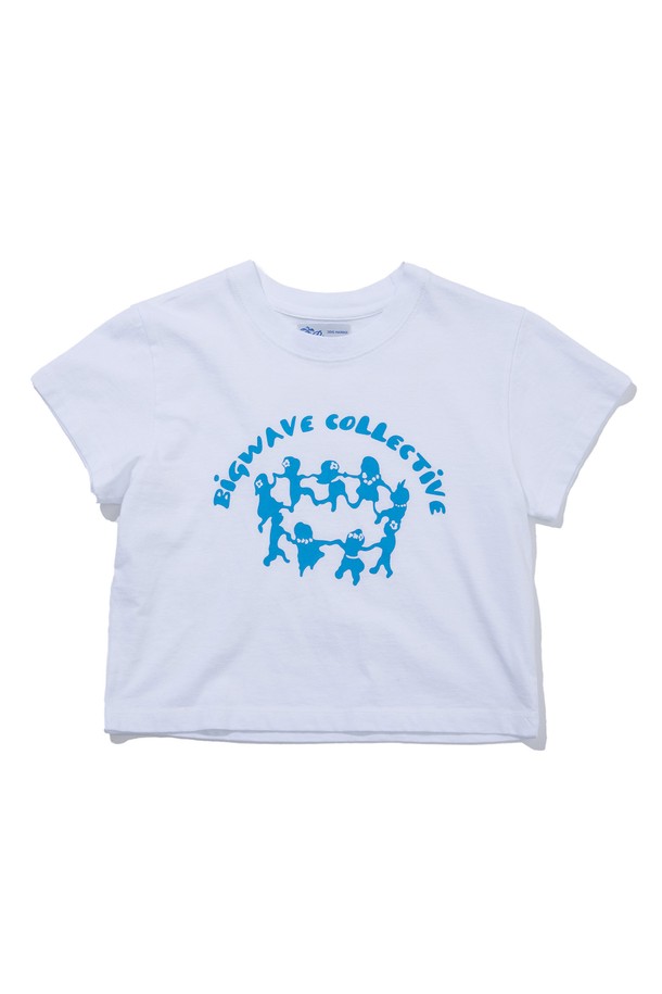 BIG WAVE - 반소매 티셔츠 - [BIG WAVE] BIGWAVE COLLECTIVE CROPPED T-SHIRT (WHITE)