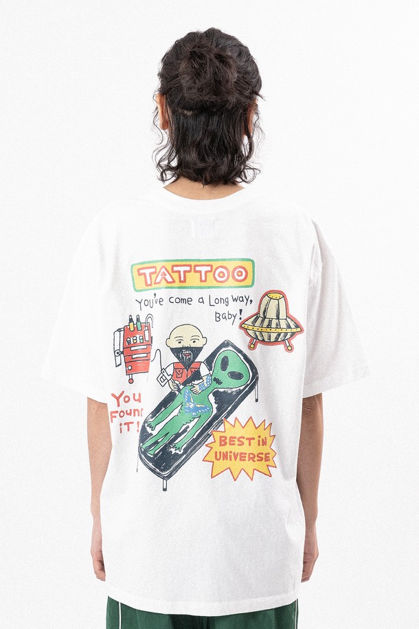 BIG WAVE - 반팔티셔츠 - [BIG WAVE]  BEST IN UNIVERSE TATTOO TEE (OFF WHITE)