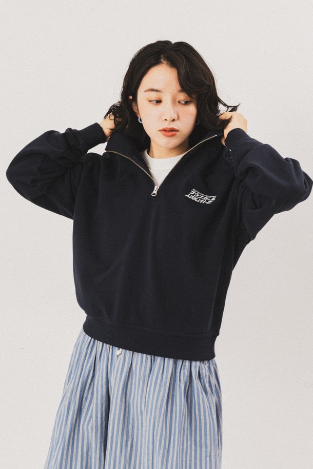 BIG WAVE - 스웻셔츠 - [BIG WAVE] SAUNAGIRL LOGO TYPE HALF-ZIP (FOR WOMEN) (ATHLETIC NAVY)