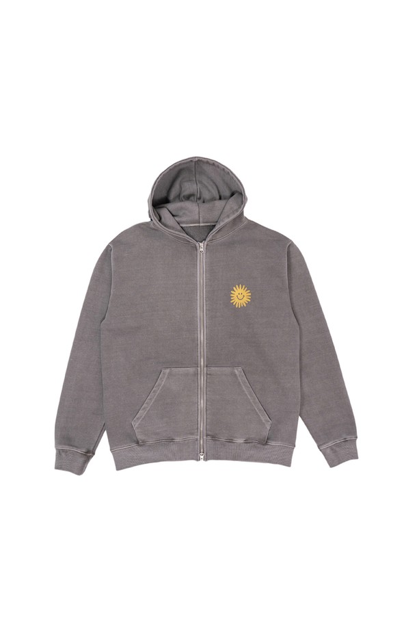 피스 어게인 그래픽 후드집업(라이트 슬레이트)은 면 70%와 폴리에스터 30% 혼방 소재로 제작되어 부드러운 촉감과 두꺼운 두께감으로 겨울철 따뜻함을 선사합니다. 캐주얼, 스포티 스타일의 오버핏과 루즈핏으로 편안한 착용감을 제공하며, 그래픽 프린트와 피그먼트 워싱 처리로 유니크한 디자인을 더했습니다. 고내구성, 내마모성, 빠른 수분 흡수 기능으로 겨울 데일리룩, 집콕룩, 산책룩 등 다양한 TPO에 활용하기 좋습니다.
