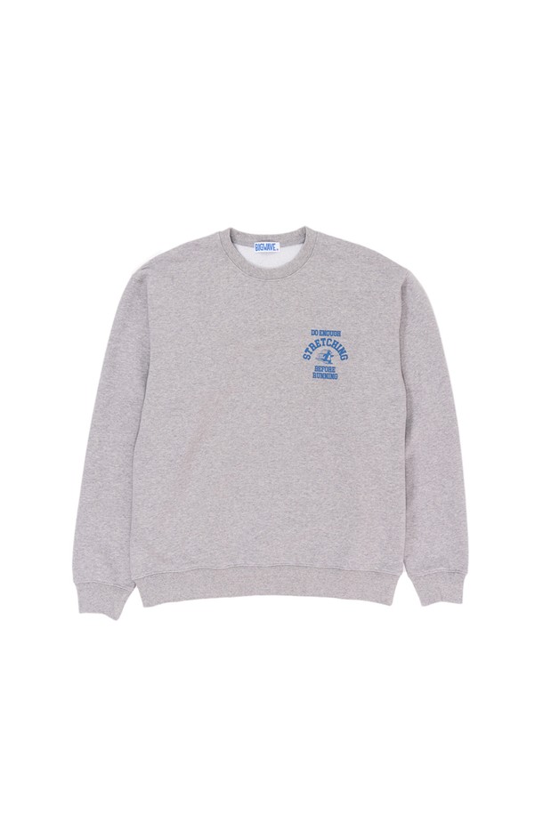 **스트레칭 펭귄 스웻셔츠 (스포츠 그레이)**는 러닝룩과 겨울 데일리룩에 모두 잘 어울리는 스포티하고 캐주얼한 스타일의 상의입니다. 면과 폴리에스테르 혼방의 두꺼운 소재로 제작되어 부드러운 촉감을 제공하며, 흡습 및 속건 기능으로 쾌적함을 유지합니다. 긴 소매와 레귤러 핏, 라운드넥 디자인으로 편안한 착용감을 선사하며, 귀여운 펭귄 캐릭터와 발포 및 라바 나염 프린팅이 특징입니다. 이 제품은 여성 및 남성 모두 착용 가능하며, THREE-NEEDLE STITCH 봉제로 튼튼하게 제작되었습니다.
