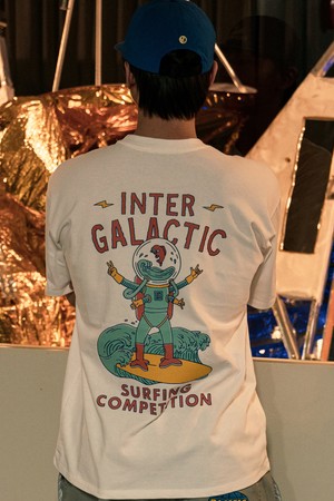인터갤럭틱 반팔 티셔츠 (오프 화이트)