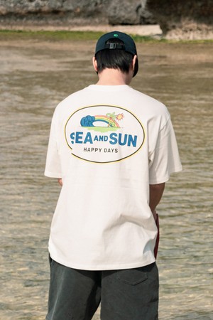 씨앤선 해피 데이즈 반팔 티셔츠 (오프 화이트)