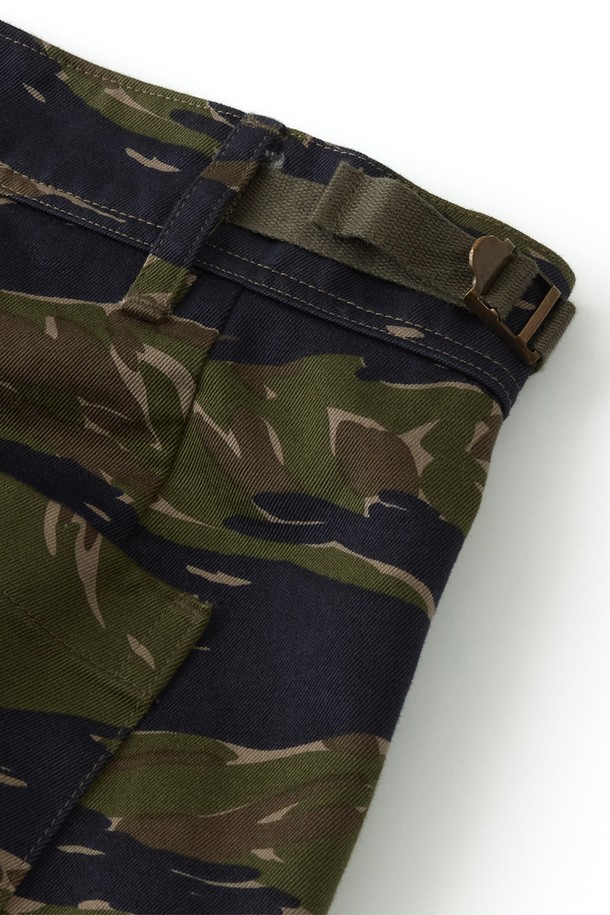 RAMOLIN - 캐주얼팬츠 - Usual Belted Pants Tiger Camo