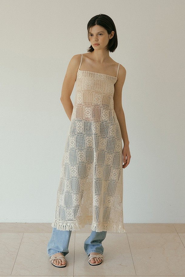 Lucir zu - 민소매 원피스 - Cotton crochet one-piece (cream)