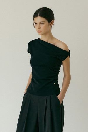 Shirring drop sleeveless knit (black)