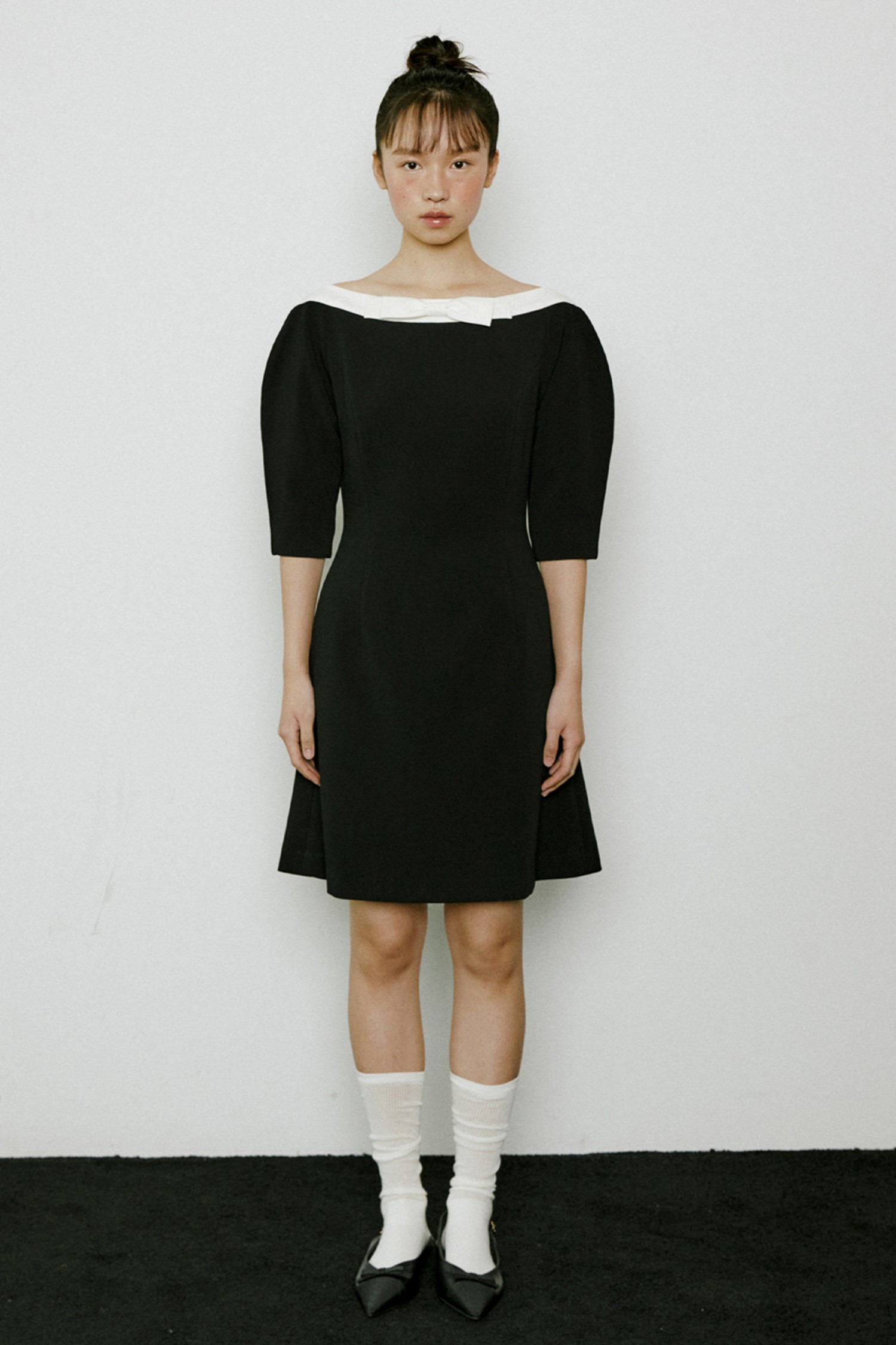 Lucir zu] Raina Ribbon Mini One-Piece (black)