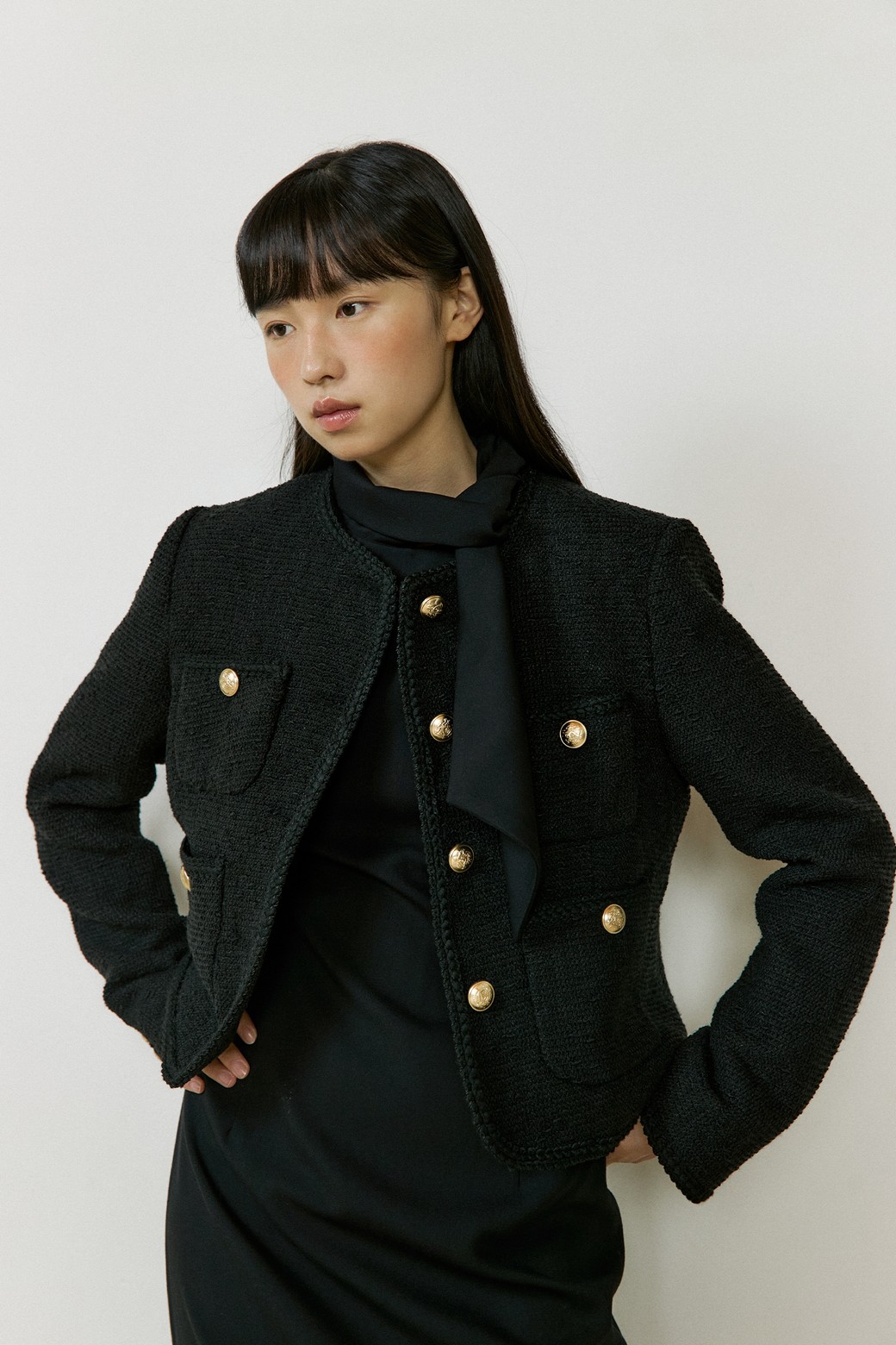 Roundneck Single Tweed Jacket (black)_Lucir zu - 코오롱몰