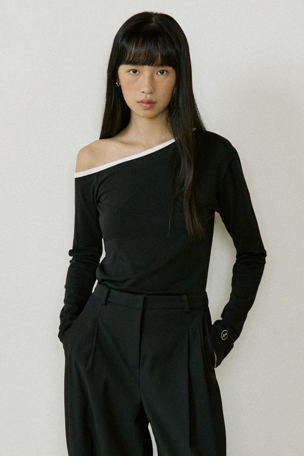 Lucir zu - 긴소매 티셔츠 - Binding One Shoulder Sleeve (black)