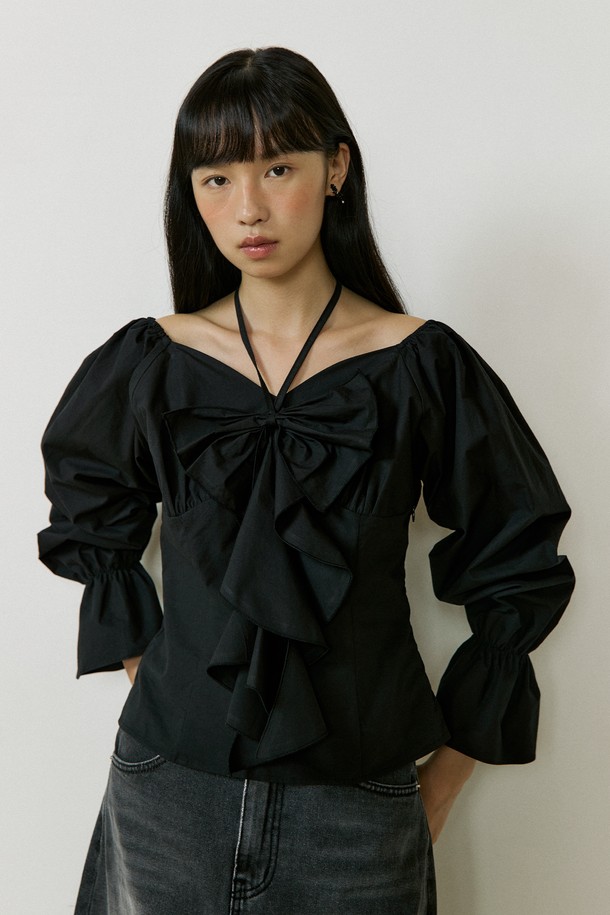 Lucir zu - 블라우스 - Ribbon Drape Halterneck Blouse (black)