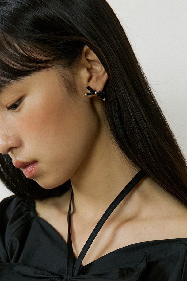 Lucir zu - 귀걸이 - Onyx Ribbon Earring