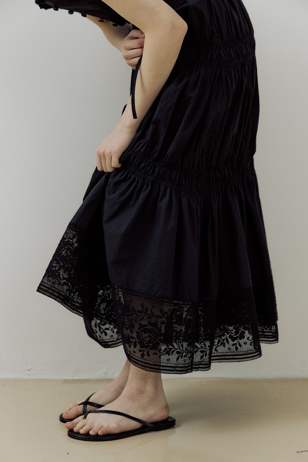 Lucir zu - 롱스커트 - Smoke Shirring Skirt (black)