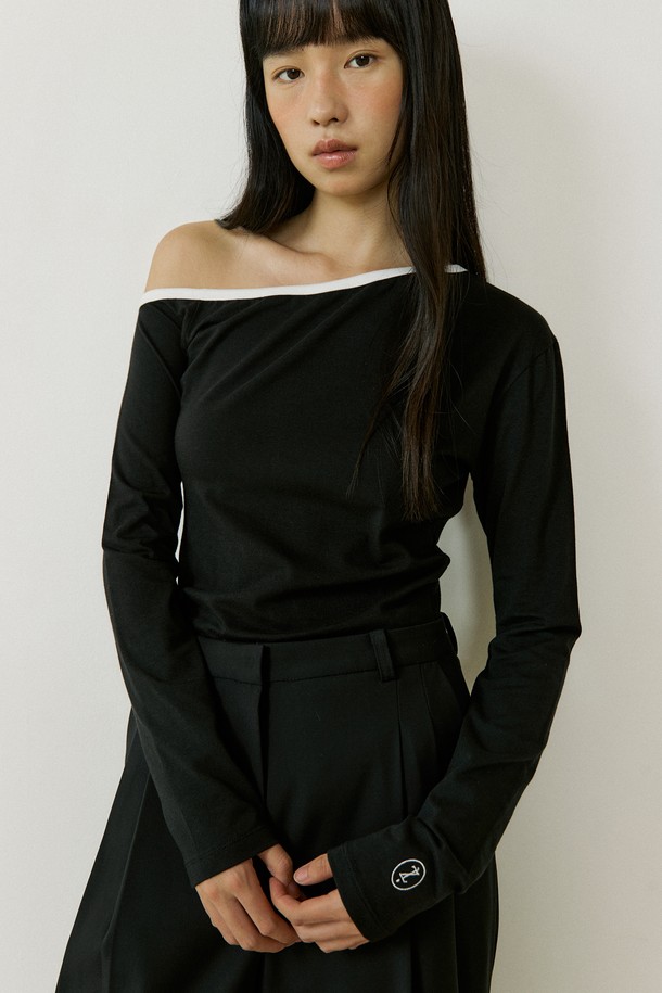 Lucir zu - 긴소매 티셔츠 - Binding One Shoulder Sleeve (black)