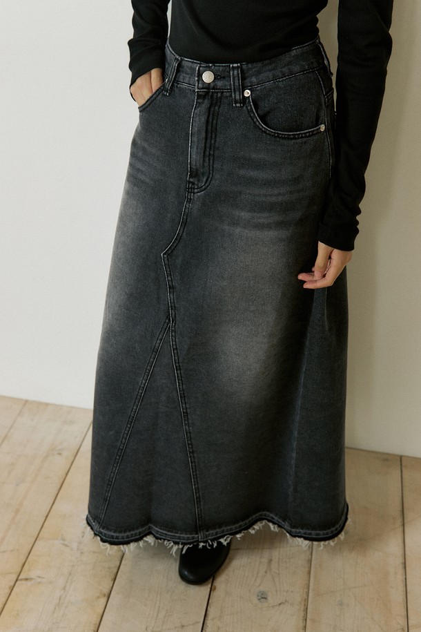 Lucir zu - 롱스커트 - Mid-Rise Denim Long Skirt (black)