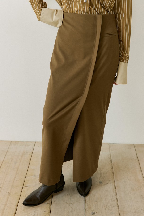 Lucir zu - 롱스커트 - Wrap Maxi Skirt (brown)