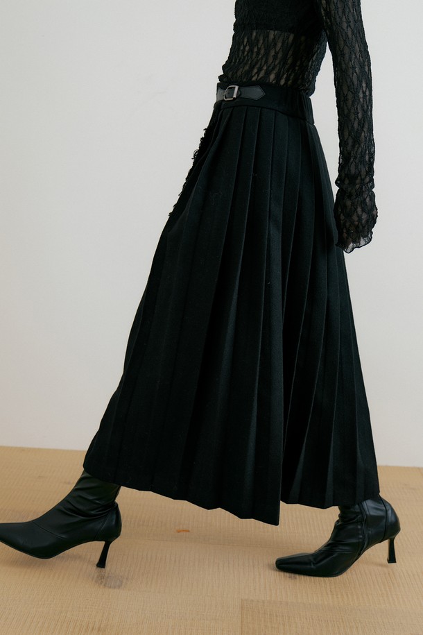 Lucir zu - 롱스커트 - Fringe Wool Pleated Skirt (black)