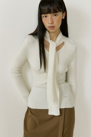 V-neck Muffler Knit (ivory)