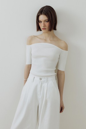 Upper Lips Knit (ivory)