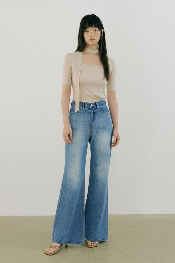 Lucir zu - 롱/미디팬츠 - Wide Bootcut Jeans (blue)