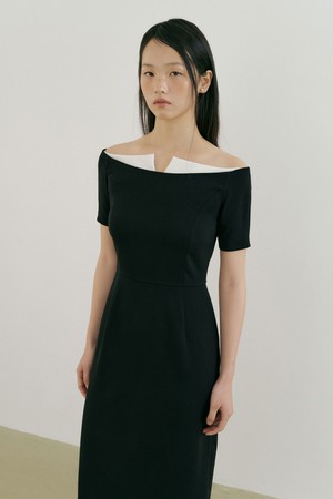 Collar Coloring One-piece (black)