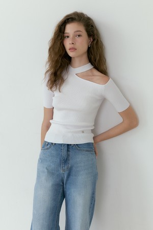 Cut off half-turtleneck Knit (ivory)