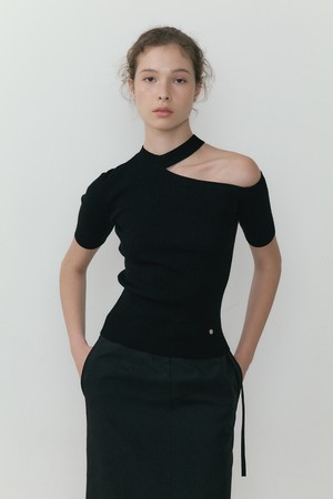 Cut off half-turtleneck Knit (black)